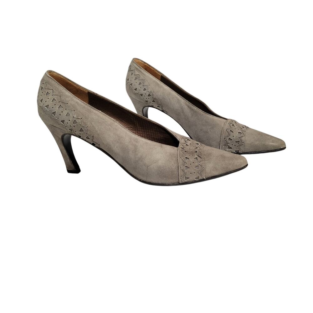 Henri Bendel Suede Heels Made in Italy Size 8N